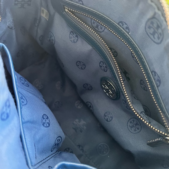 Tory Burch Robinson Bowler Bag - Picture 14 of 15